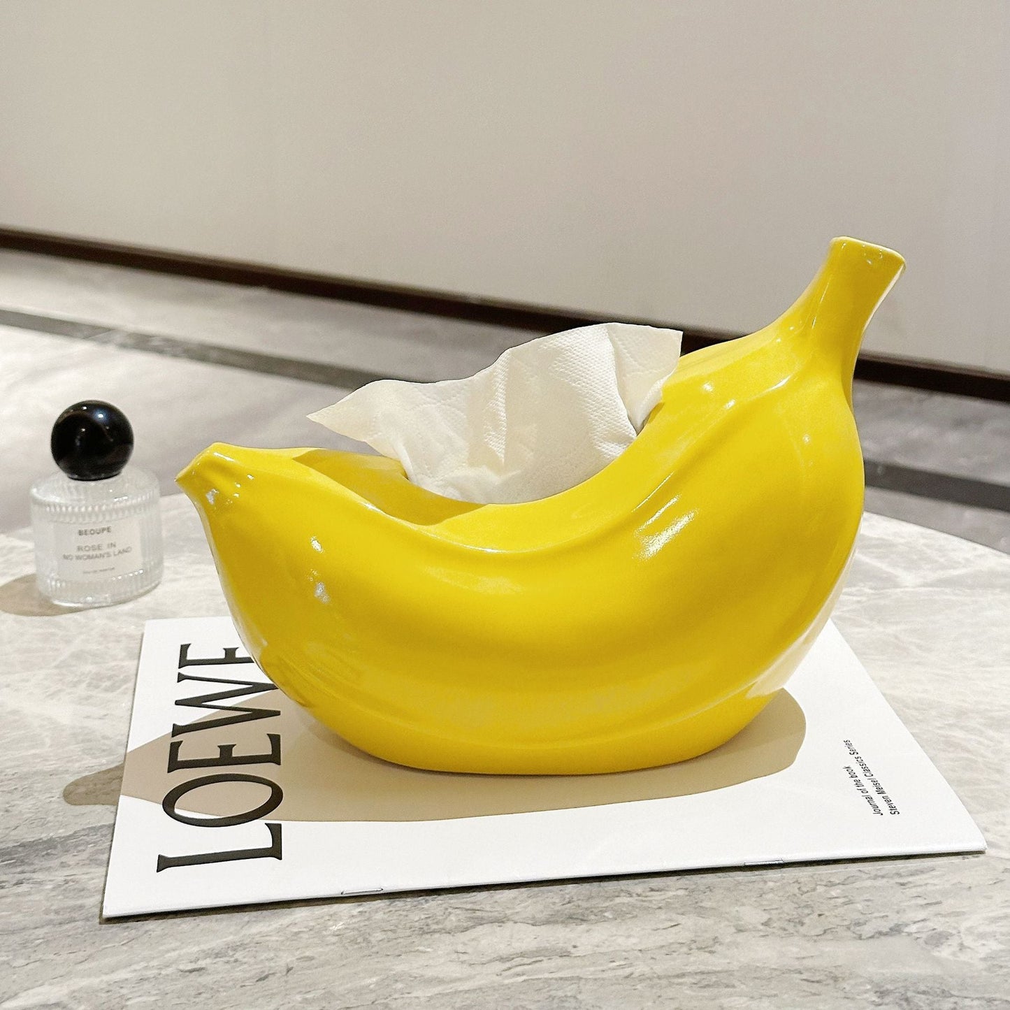 A Creative Banana Tissue Box Living Room Coffee Table Home Decorations Ceramic Paper Draw Box Dopamine Prohibition Anxiety Ornament