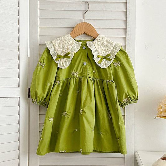 ملابس الأطفال 