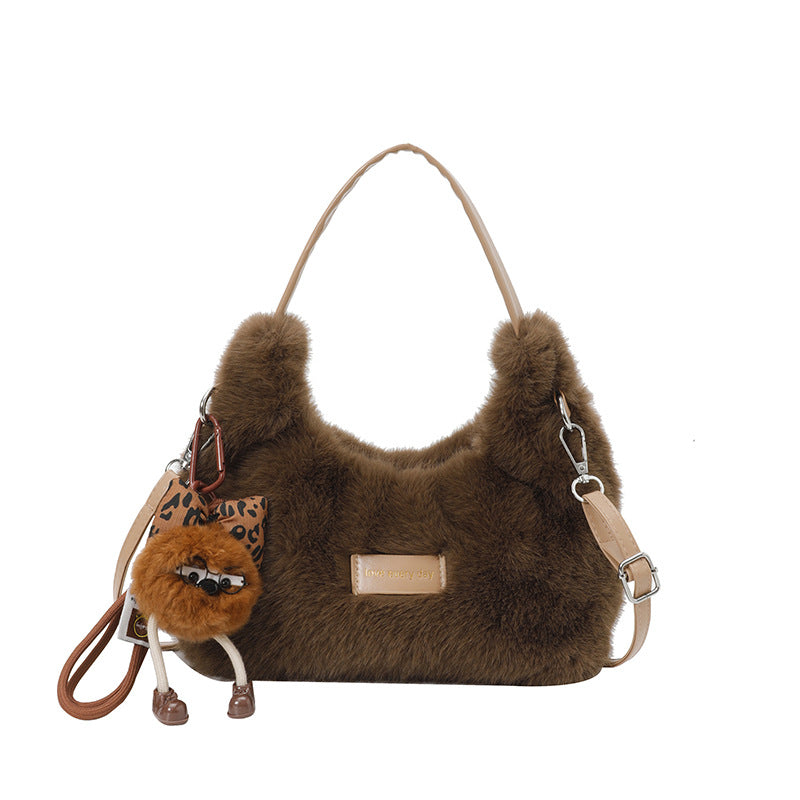 حقيبة مخملية 