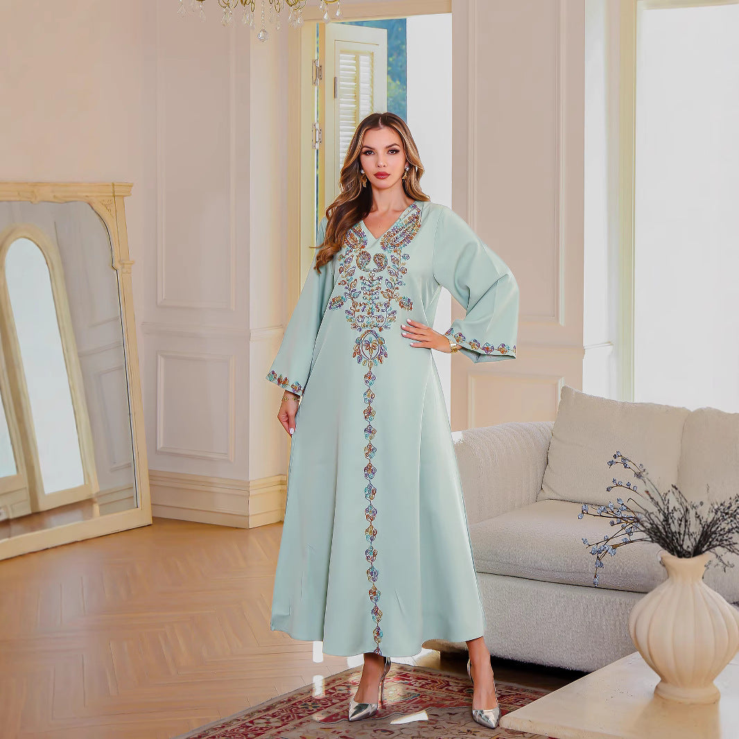 A long-sleeved robe women's dress