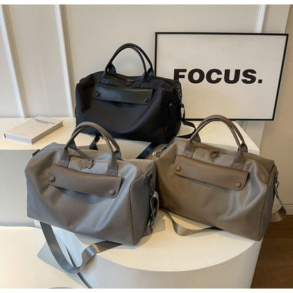 A large capacity storage bag