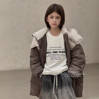 A winter new Korean version of children's cold clothing thickened shoulder color matching hooded warm jacket thickened warm