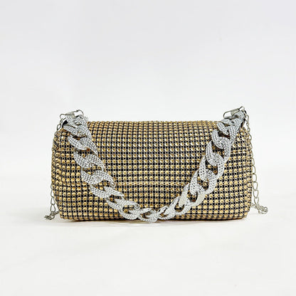 A mesh drill chain bag women's new spring personalized foreign style explosion single shoulder niche dinner bag women