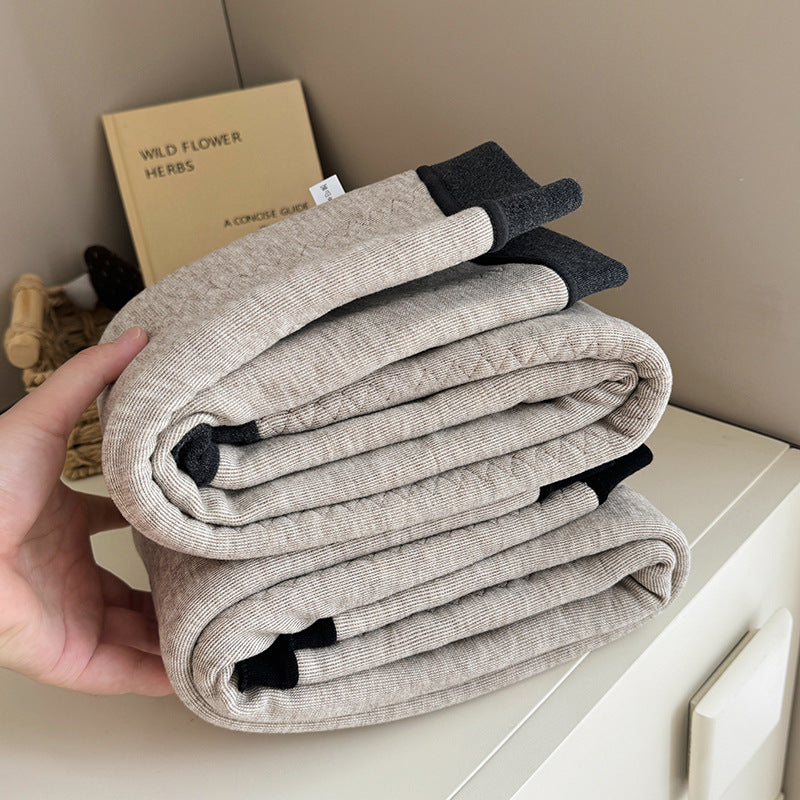 A pair of children's pure cotton double-layer thickened leggings