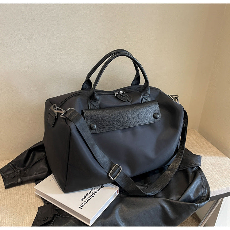 A large capacity storage bag