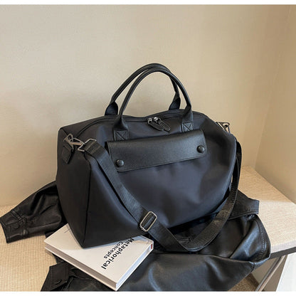 A large capacity storage bag