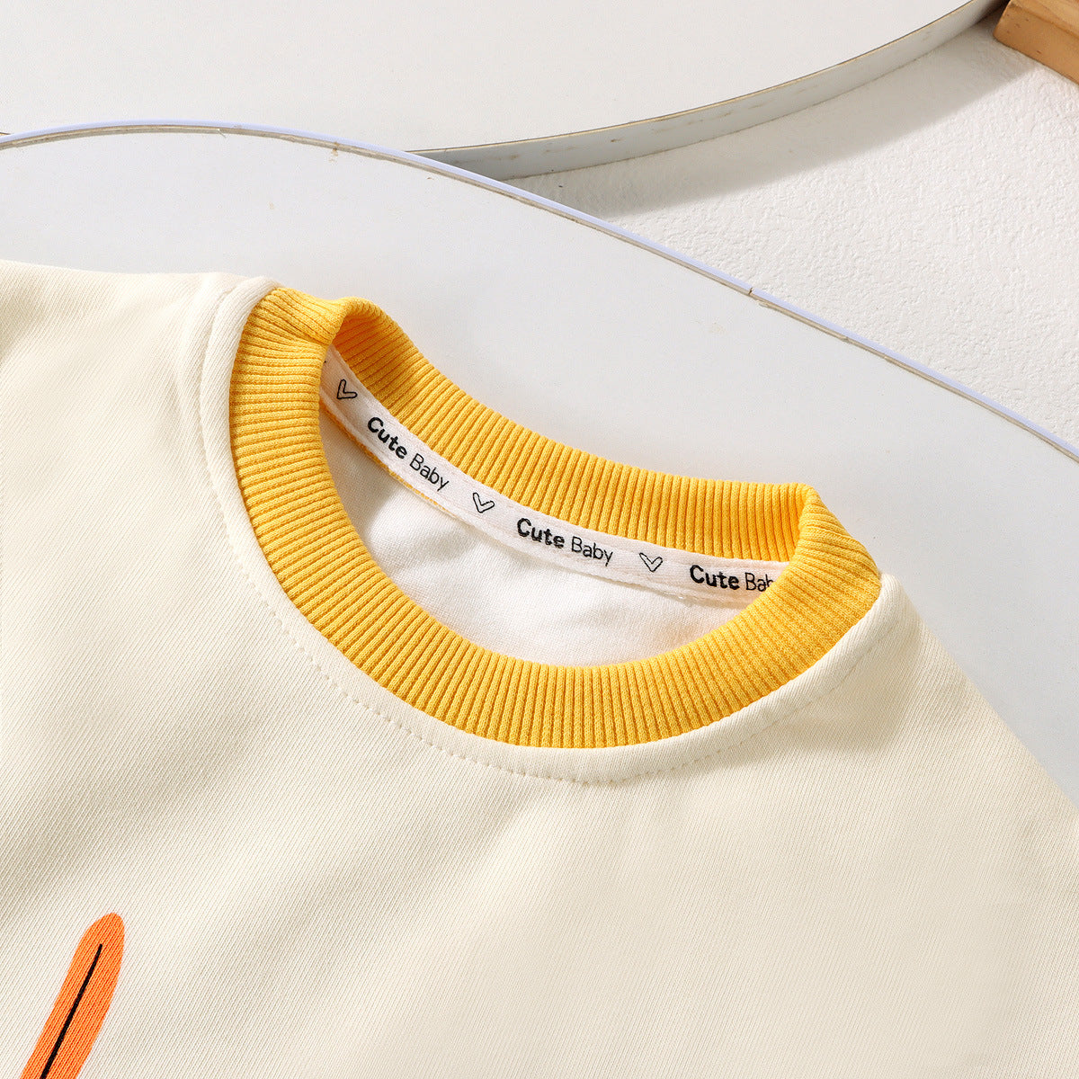 A Children's two-piece sweatshirt set