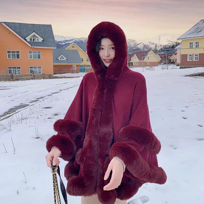 A new loose fur collar shawl