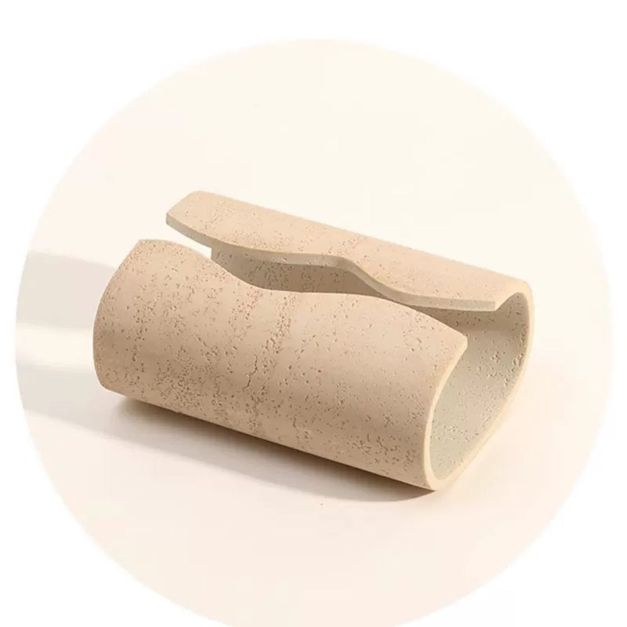 A Dongshi wabi-sabi wind living room coffee table tissue box home hotel paper pumping carton gift model room decoration ornament