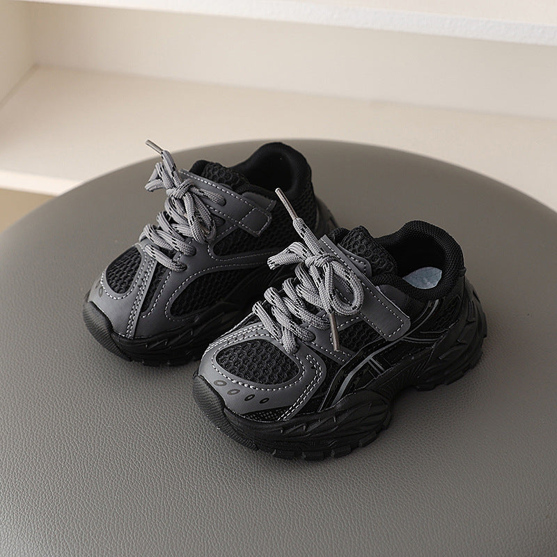 A children's sports shoes boys spring and autumn new girls shoes dad shoes mesh breathable boys running shoes kindergarten