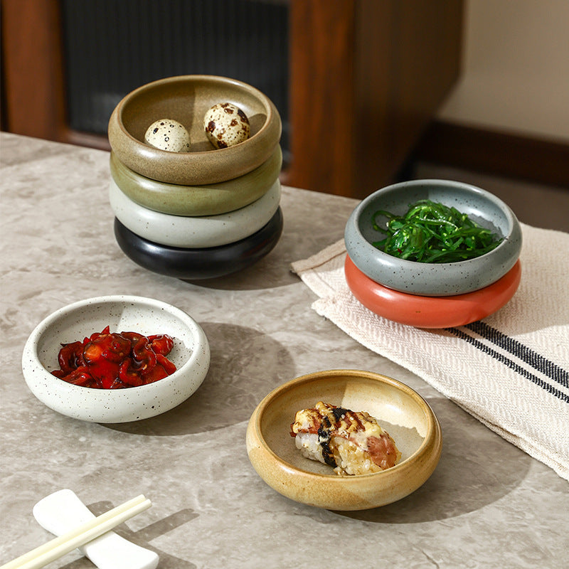 A Coarse pottery sauce plate Household sauce plate Restaurant small dish Japanese ceramic plate High value soy sauce vinegar plate