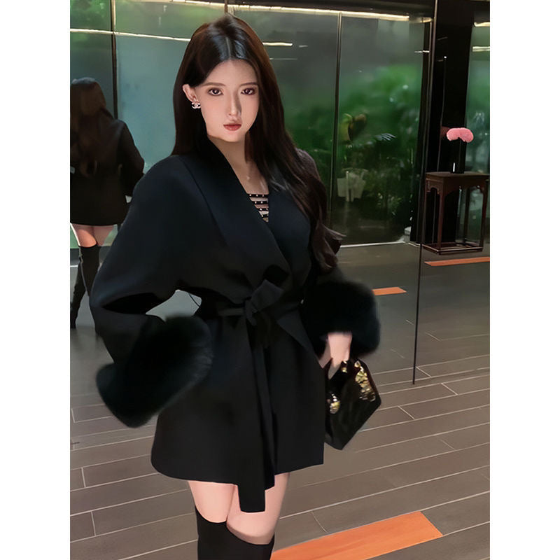 A strap, hairy sleeves, thin Hepburn woolen coat, women's autumn and winter woolen temperament, new product sense, thin coat, slim fit