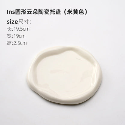 A ceramic tray ornament