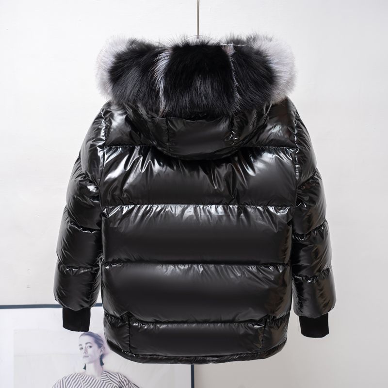 A short fox fur down jacket for women