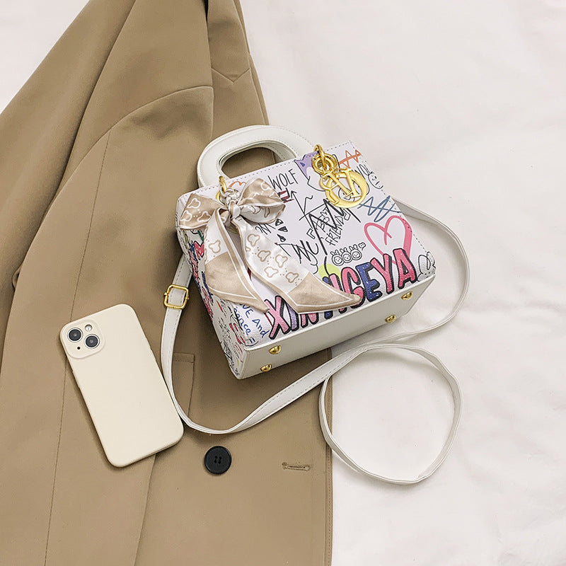 A  Bear shoulder bag