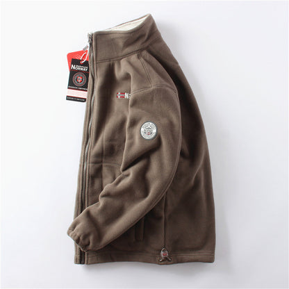 A Fleece and thickened double-sided fleece jacket for men, warm in autumn and winter, casual and loose large-size jacket.