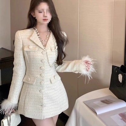 A Xiaoxiangfeng woven blazer women's autumn feeling new slim-fitting medium and long fluffy splicing top