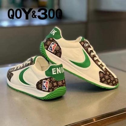 A spring and summer new Korean version of versatile casual Forrest Gump shoes popular one-pedal soft-soled lightweight sports shoes