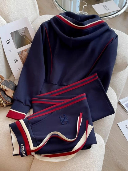 A sports and leisure two-piece set