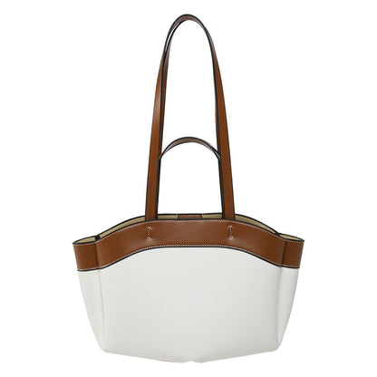 A large capacity shoulder bag