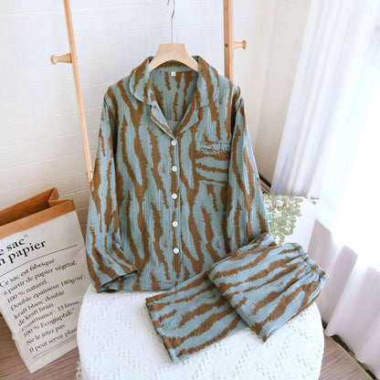 A cotton crepe simple loungewear