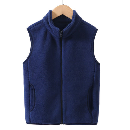 A Children's fleece warm vest