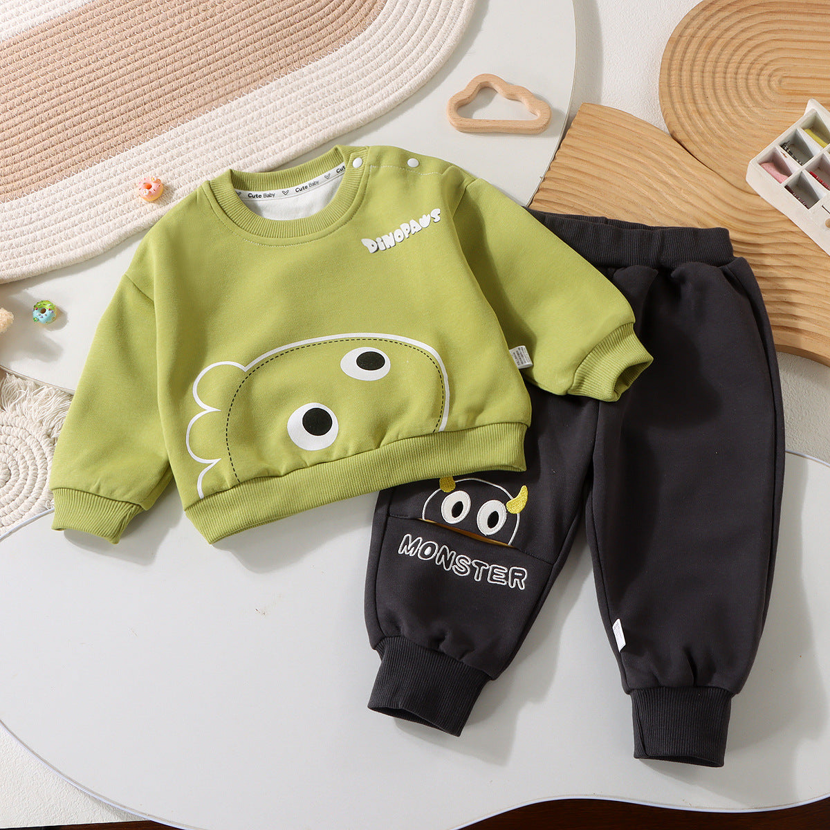 A Children's two-piece sweatshirt set