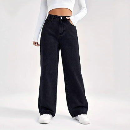 A high-waisted slim-fit straight denim trousers are popular