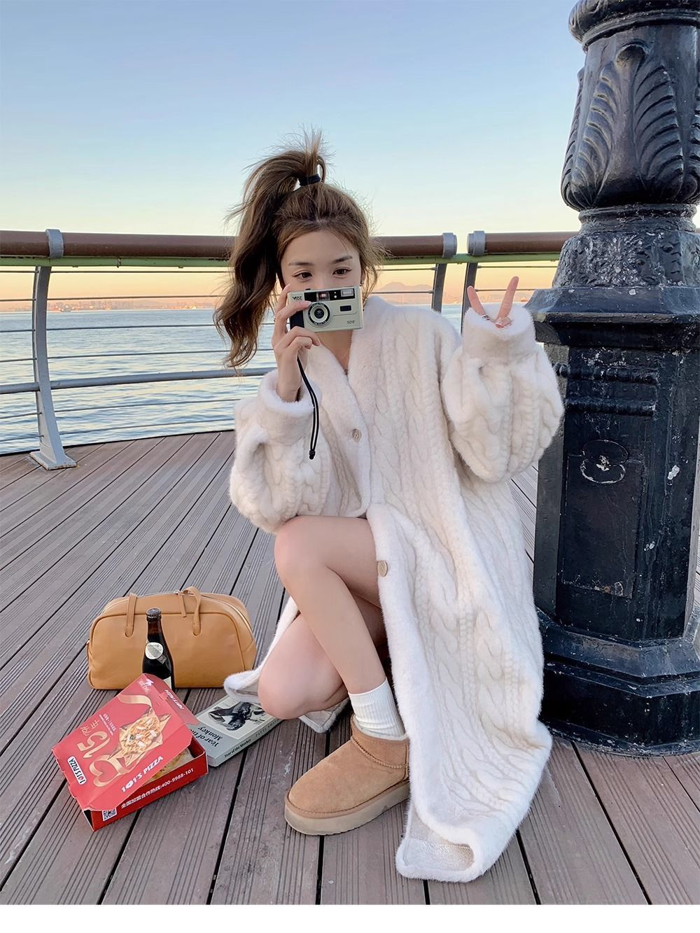 A Eco-friendly fur jacket women's new furry twist mink fleece over the knee loose winter cardigan coat