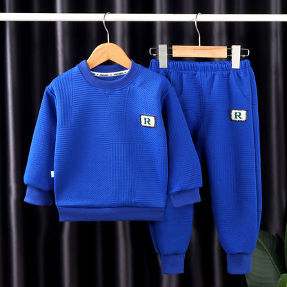 A Children's sportswear set