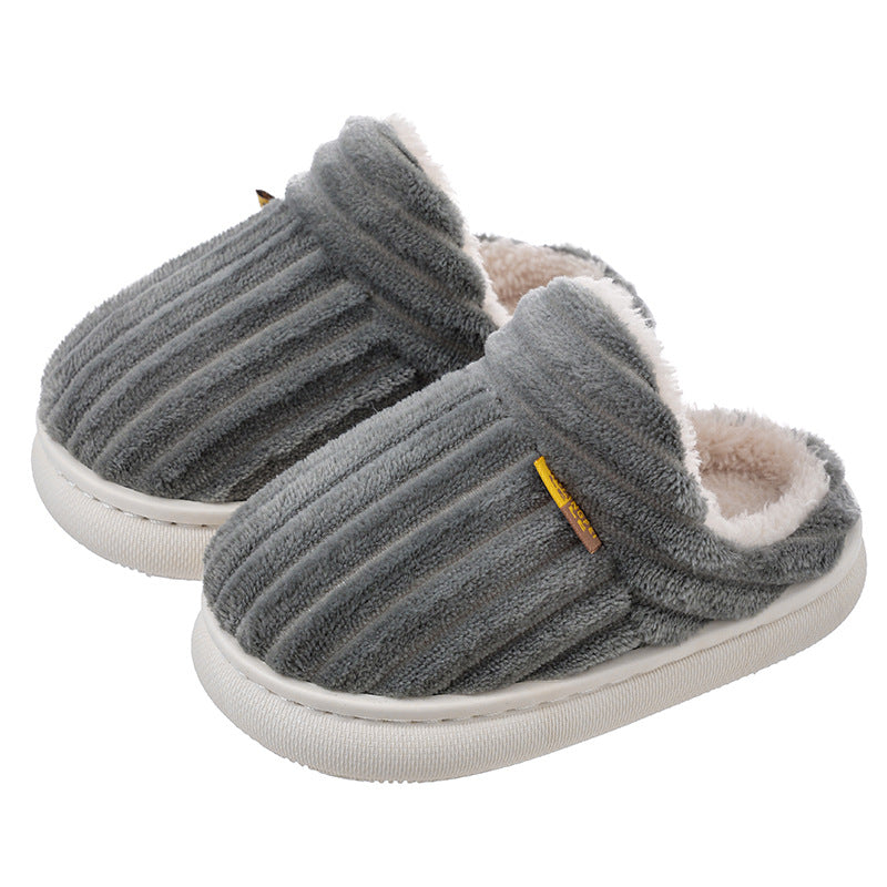 A children's thermal slippers