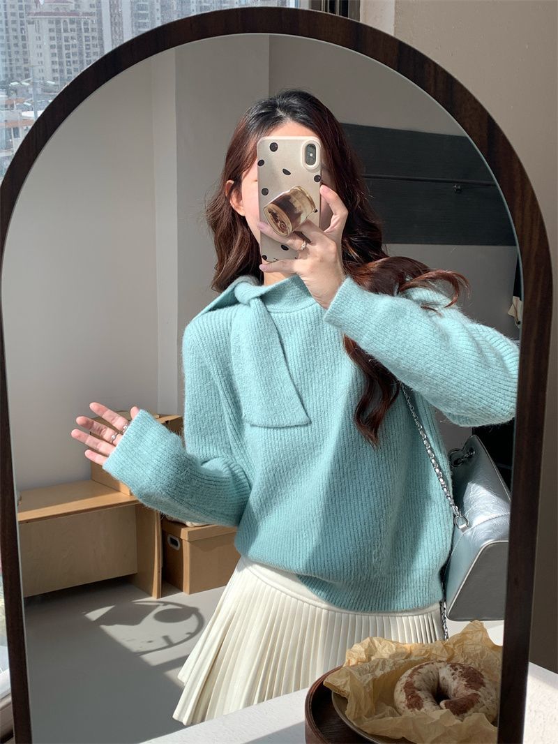 P crew neck knit sweater