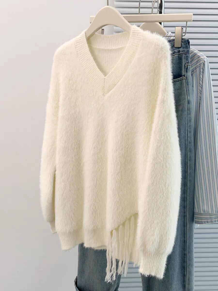 V Collared Sweater Knitwear