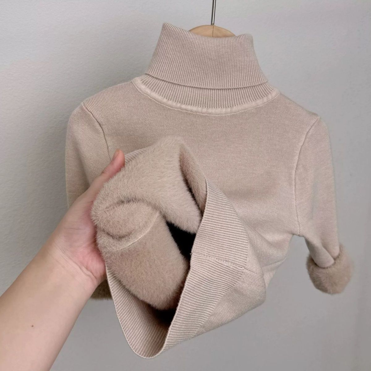 P Children's fleece turtleneck knitted sweater