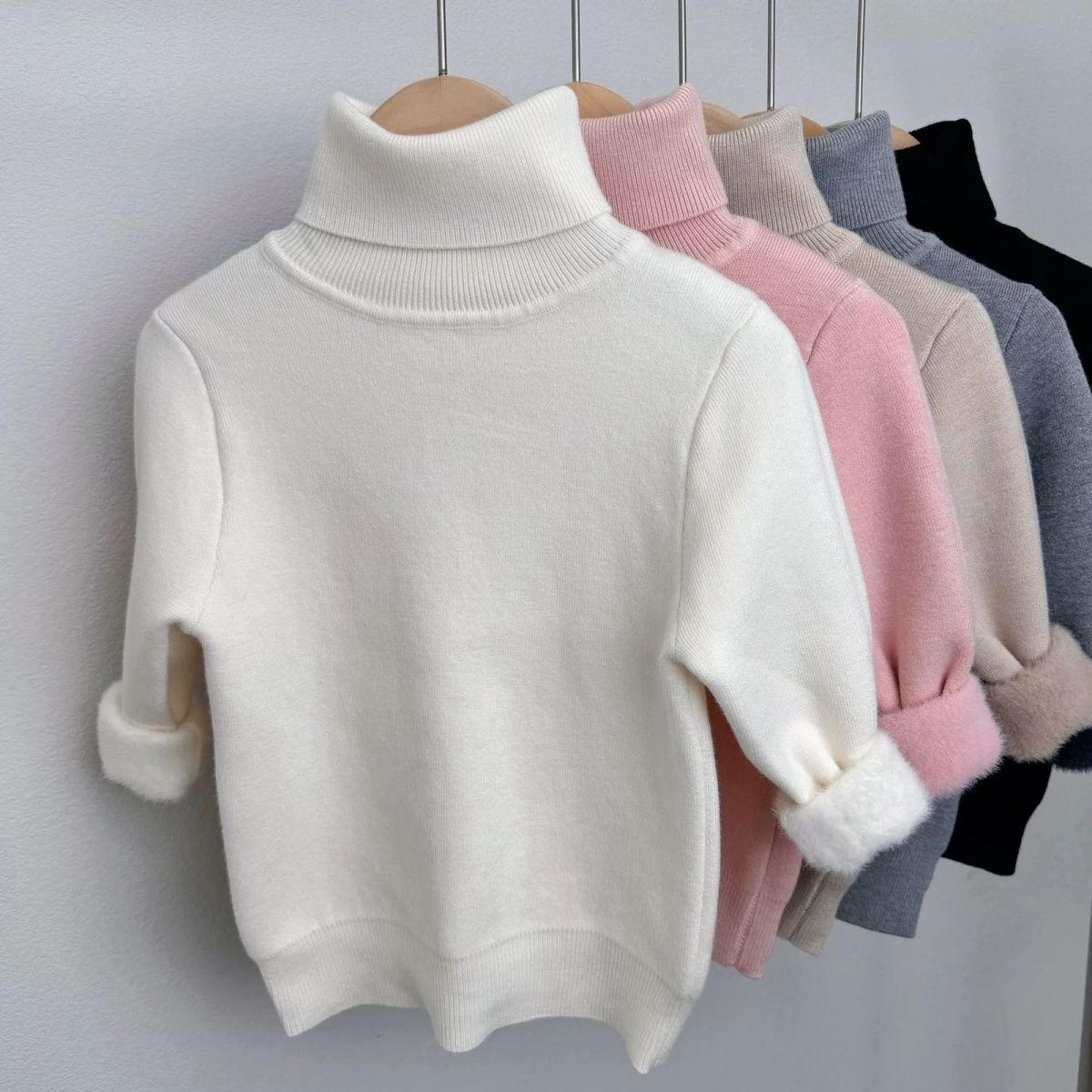 P Children's fleece turtleneck knitted sweater