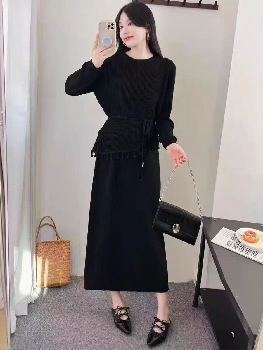 Knitted Two-Piece Set