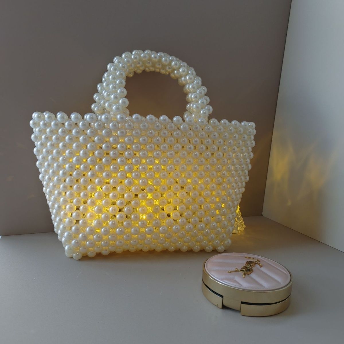 A handmade finished bag beaded new fashion shoulder woven pearl foreign style wedding pearl bag princess