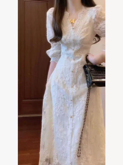 P French gentle wind super good-looking V-neck lace long-sleeved dress small man unique beautiful waist dress