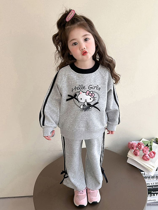 P children's sweater set