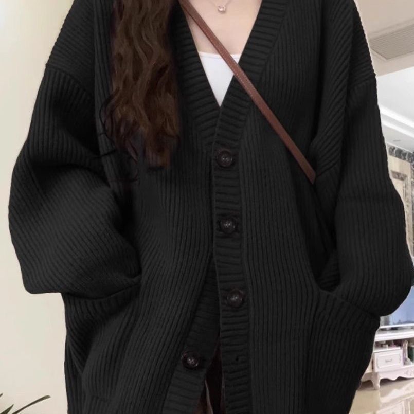 P medium and long sweater jacket for women's autumn and winter, Japanese lazy retro milk wear, soft waxy knitted sweater 24