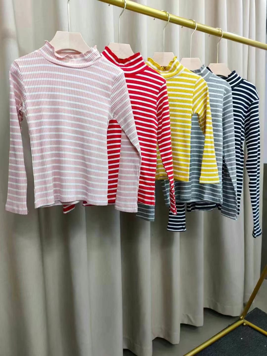 B2-m17 95% COTTON Children's single top . - Mixbatch