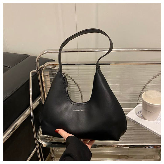 A Korean niche design versatile bag