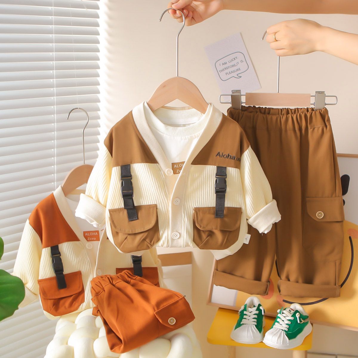 A new children's spring and autumn foreign style tooling three-piece children's autumn fashion clothes